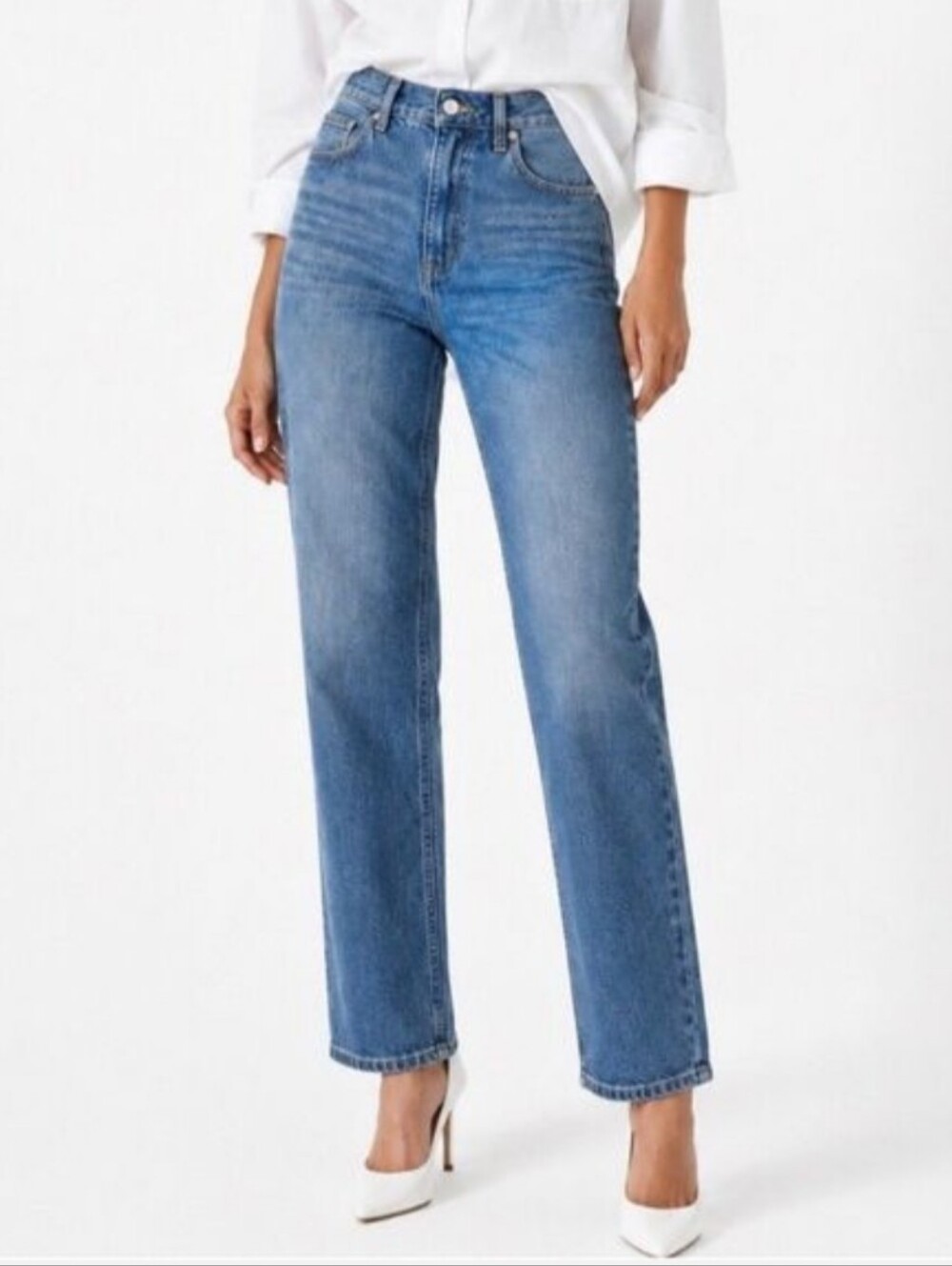 SPANX High-Rise 90s Straight Leg Jeans Light Blue Women’s Size Medium Long